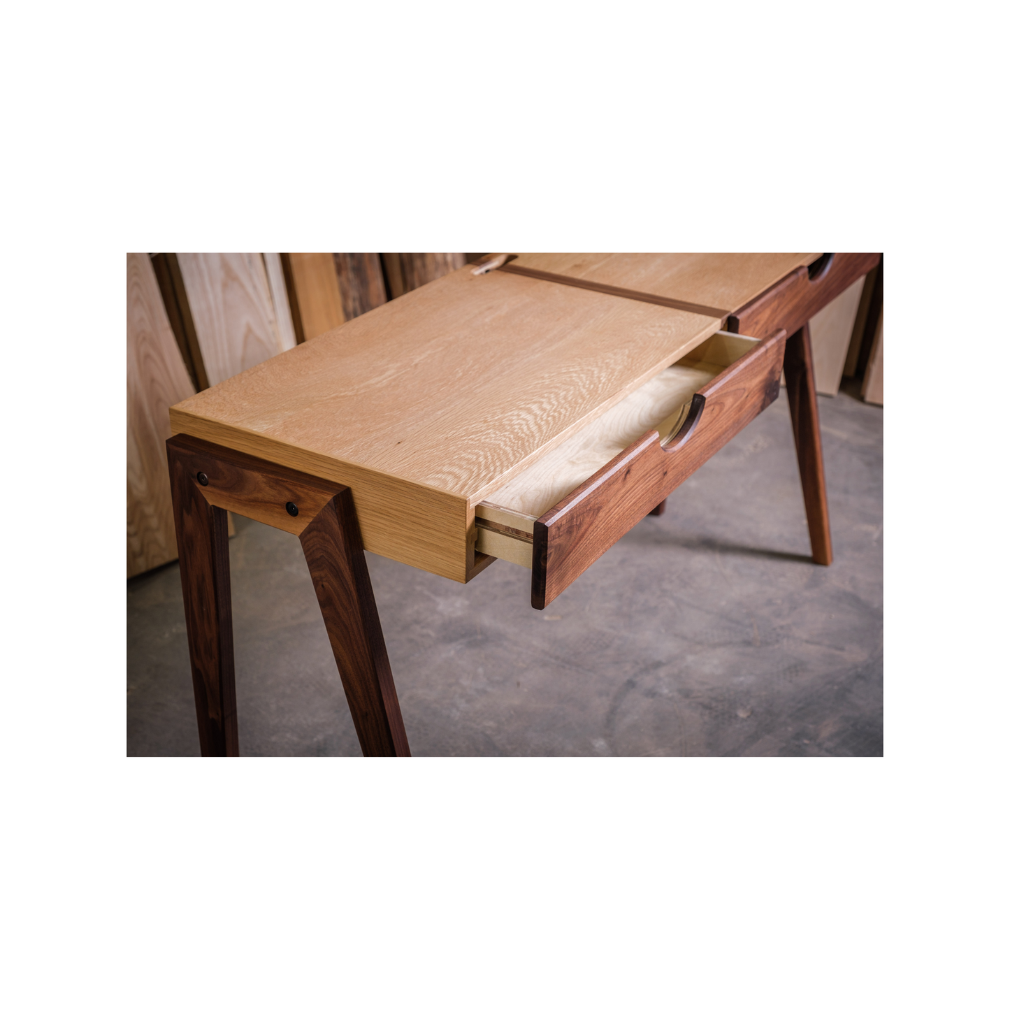 Aurelius Writer's Desk
